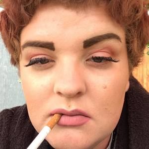 Meet your Posher, Molly